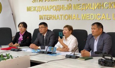 Медико-фармацевтический колледж организовал онлайн-конференцию для школ юга Казахстана