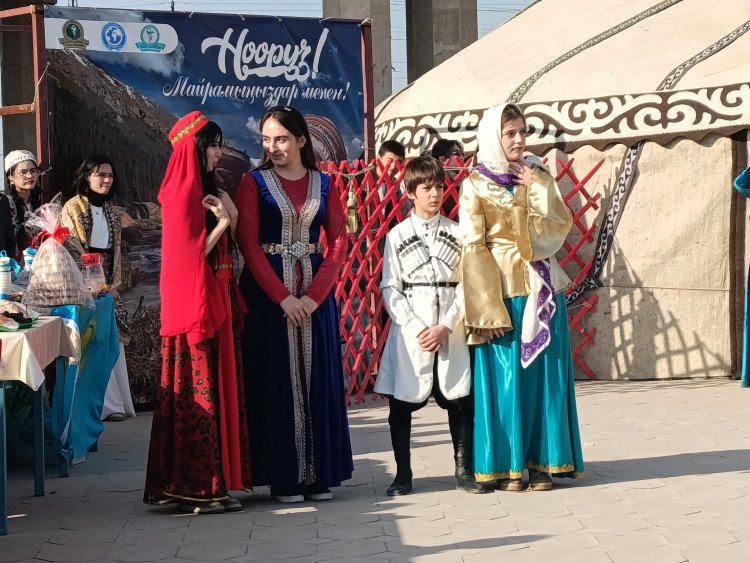 Празднование Нооруз в ММУ, ЕМУ и МФК